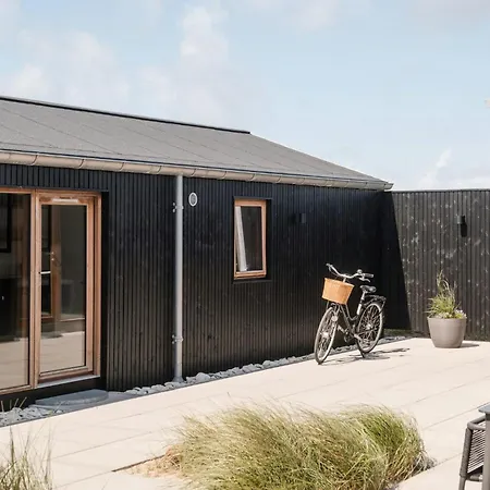 Architect-designed House Close To The North Sea Holiday home *